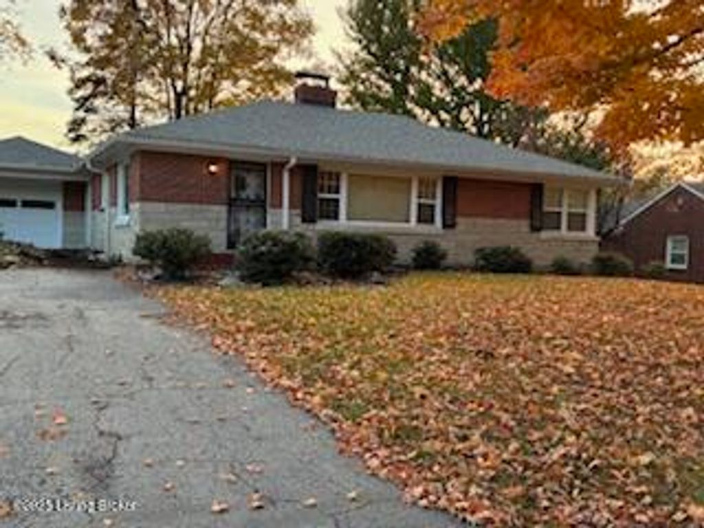 Photo of 52 Narwood Dr, Louisville, KY 40299 (MLS # 1712371)