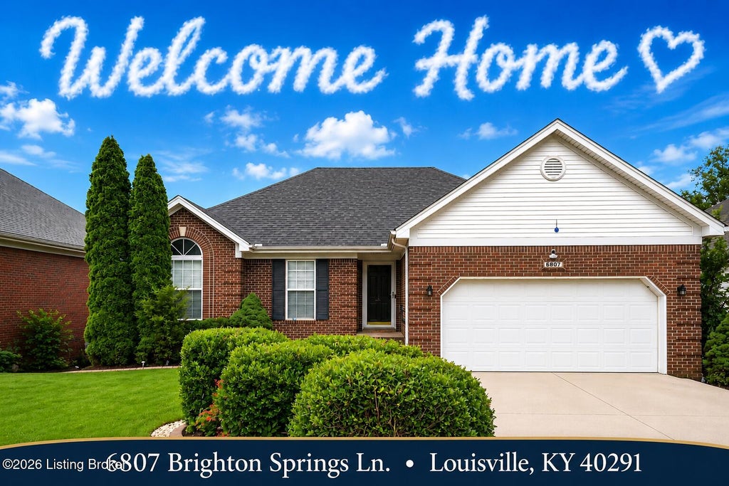 Photo of 6807 Brighton Springs Ln, Louisville, KY 40291 (MLS # 1732147)