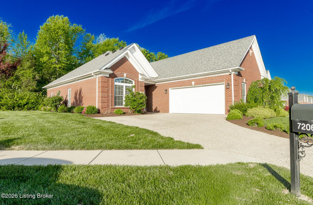 Photo of 7206 Brett Frazier Dr, Louisville, KY 40291 (MLS # 1715158)