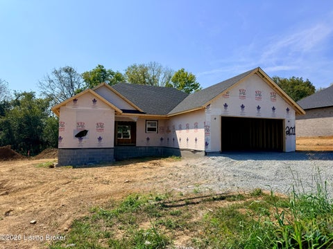 Homes For Sale - 201 Tulip Dr<br/> Bardstown, KY 40004