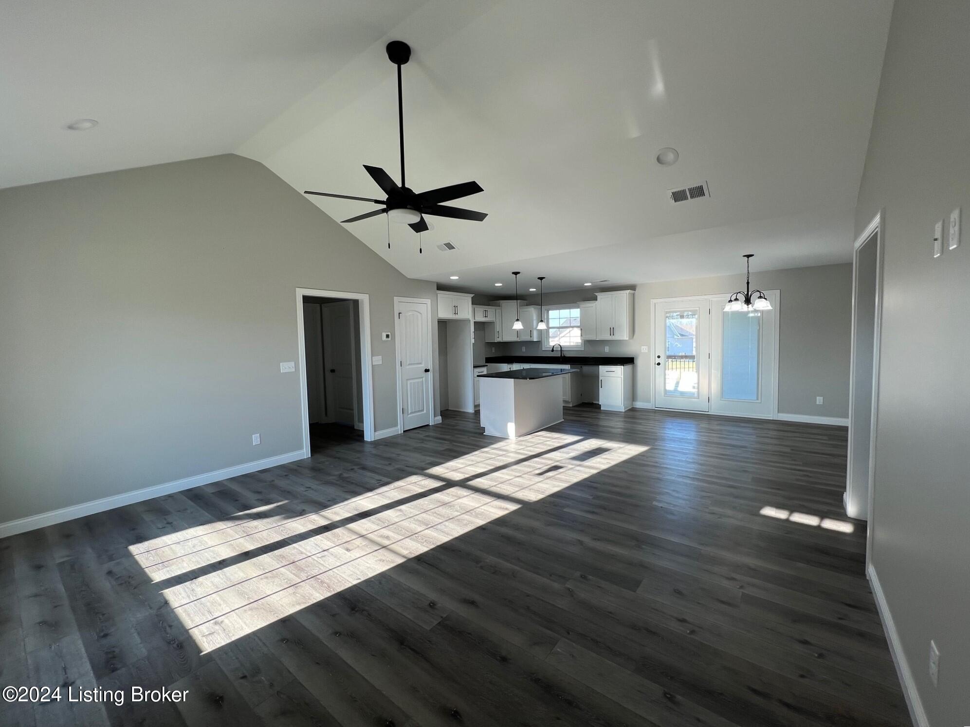145 New Orleans Ct, Taylorsville, Kentucky image 6