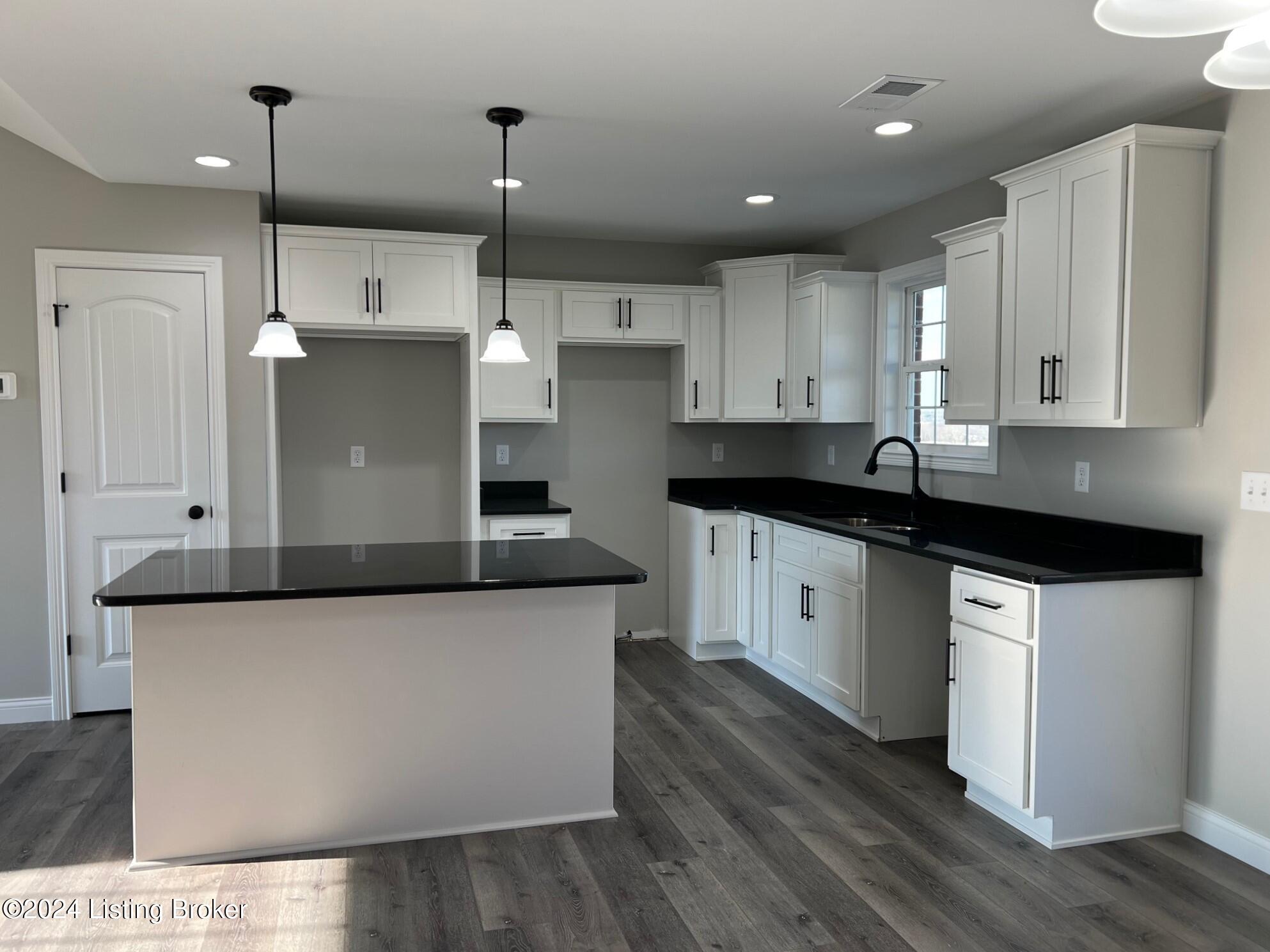 145 New Orleans Ct, Taylorsville, Kentucky image 9