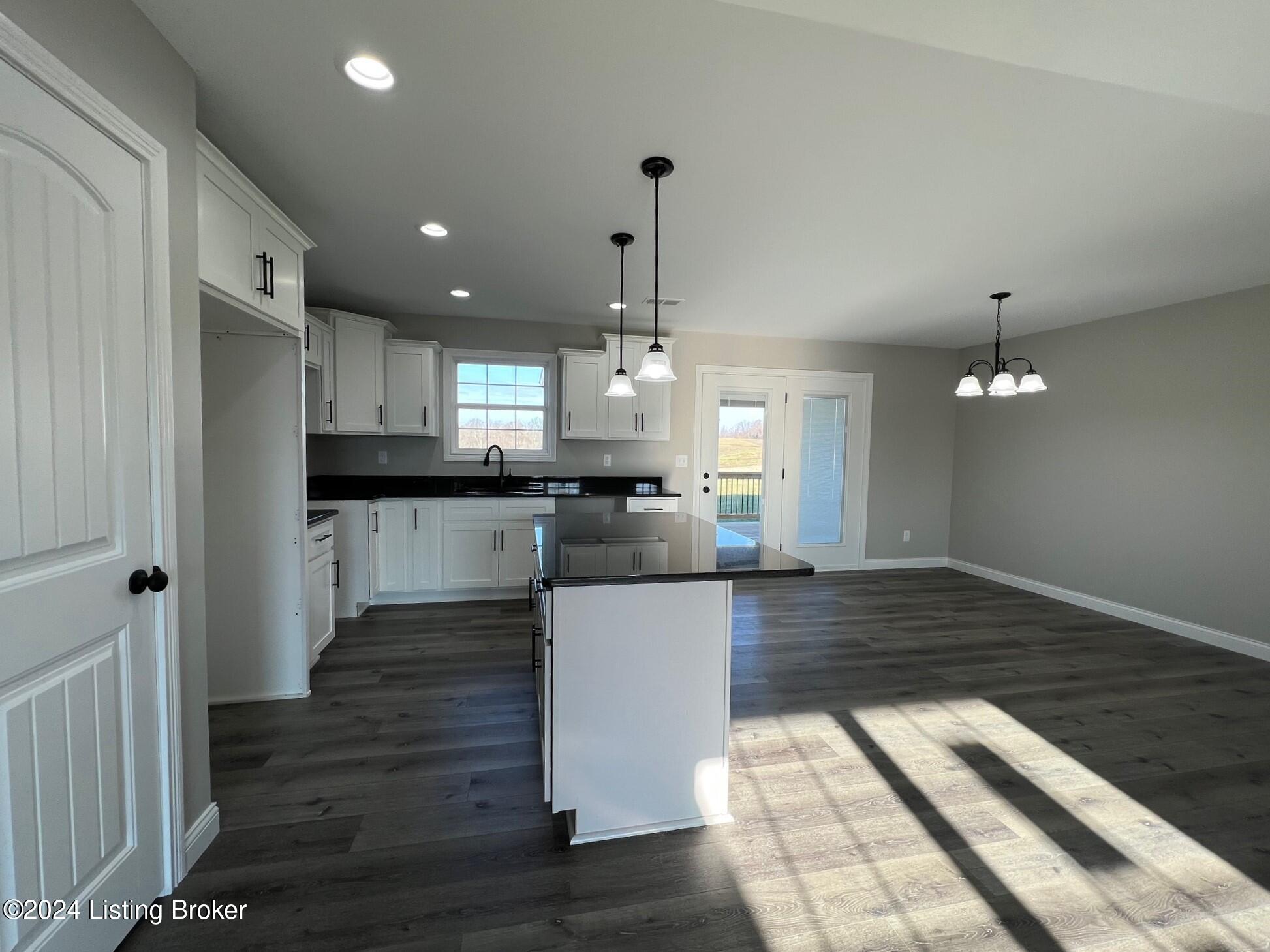 145 New Orleans Ct, Taylorsville, Kentucky image 8