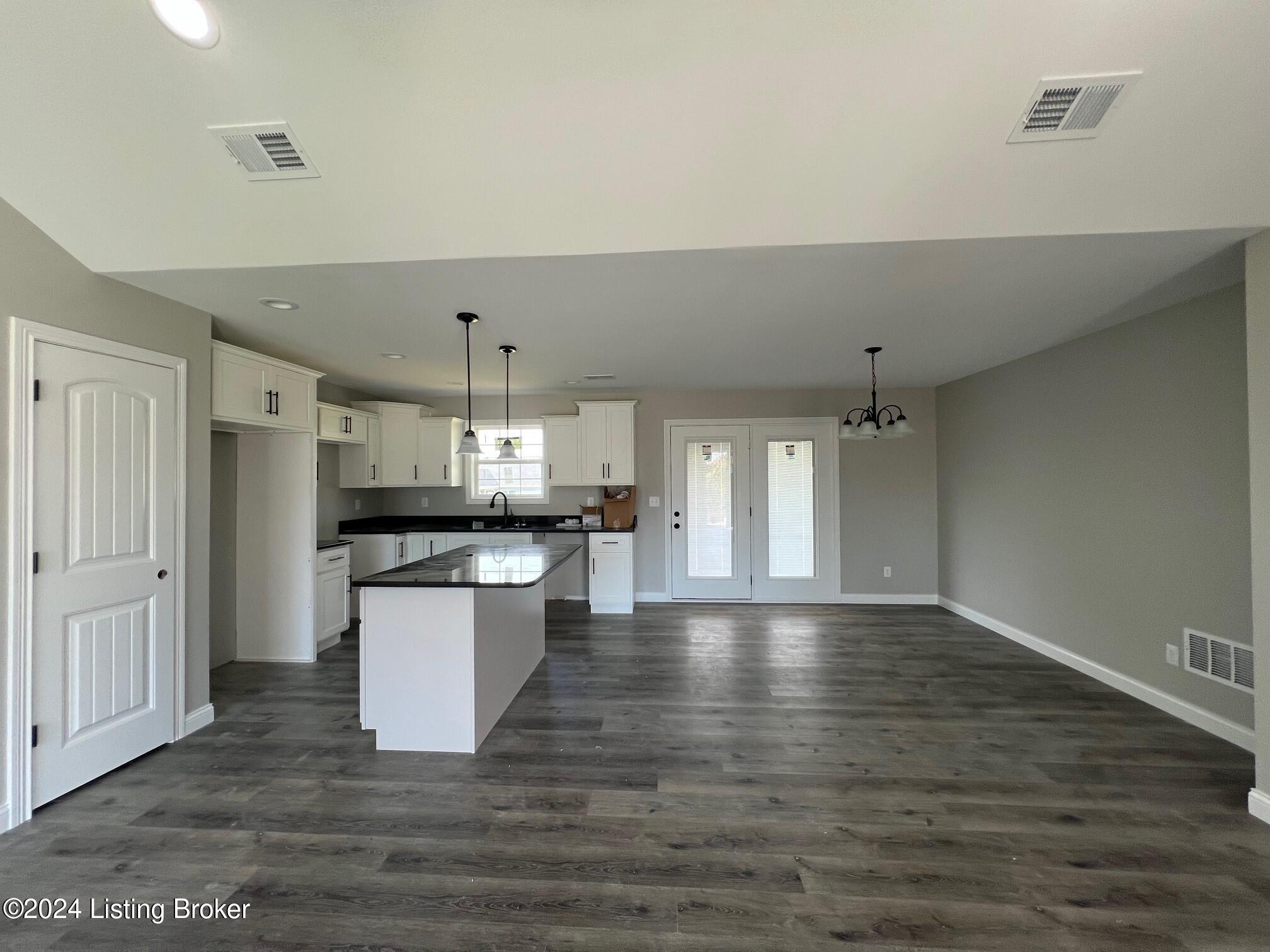 145 New Orleans Ct, Taylorsville, Kentucky image 7