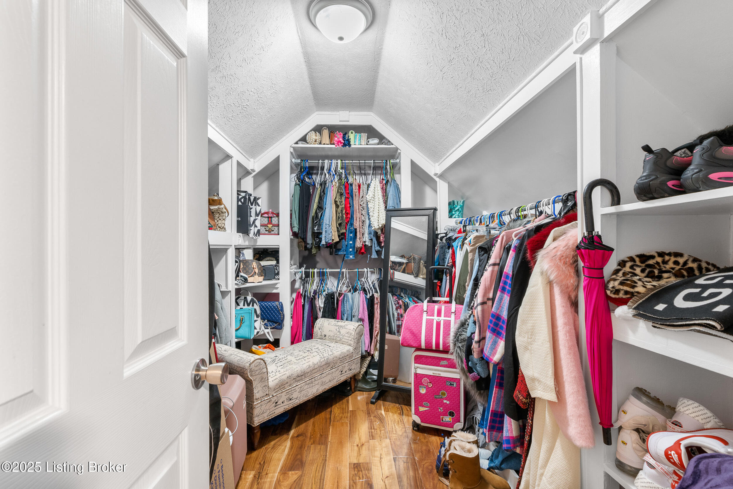 270 Spring House Ln, Louisville, Kentucky image 28