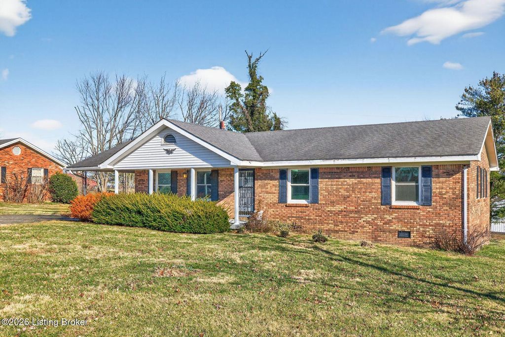 Photo of 116 Southern Dr, Perryville, KY 40468 (MLS # 1707848)