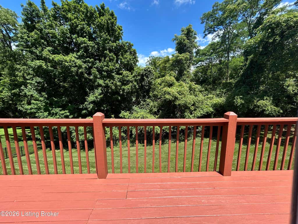 Photo of 5005 Wolf Pen Woods Dr, Prospect, KY 40059 (MLS # 1720820)