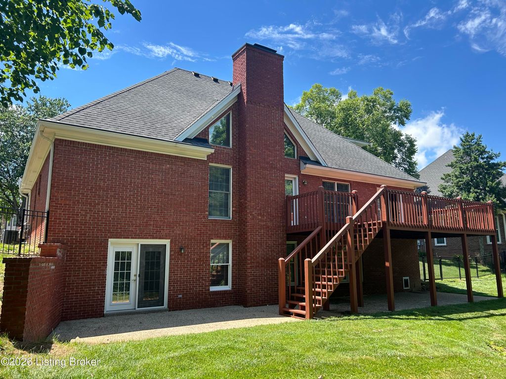 Photo of 5005 Wolf Pen Woods Dr, Prospect, KY 40059 (MLS # 1720820)