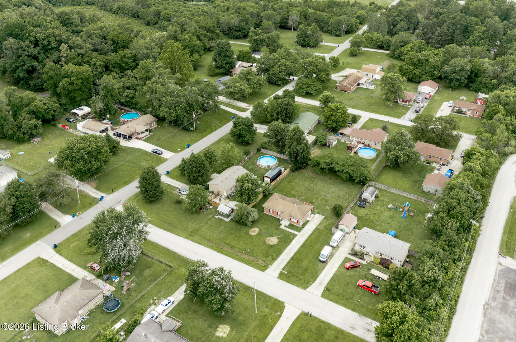 128 Hamilton Dr