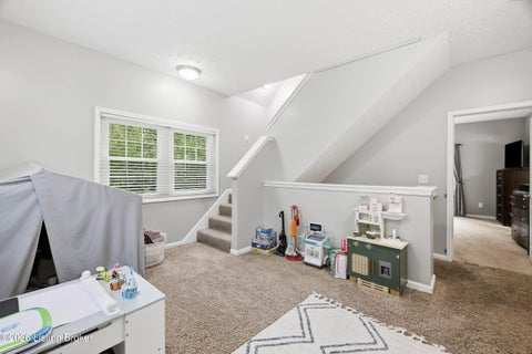 Tiny photo for 14417 Spring Dr, Prospect, KY 40059 (MLS # 1729694)