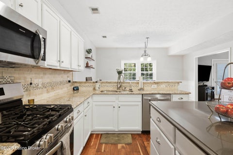 Tiny photo for 14417 Spring Dr, Prospect, KY 40059 (MLS # 1729694)