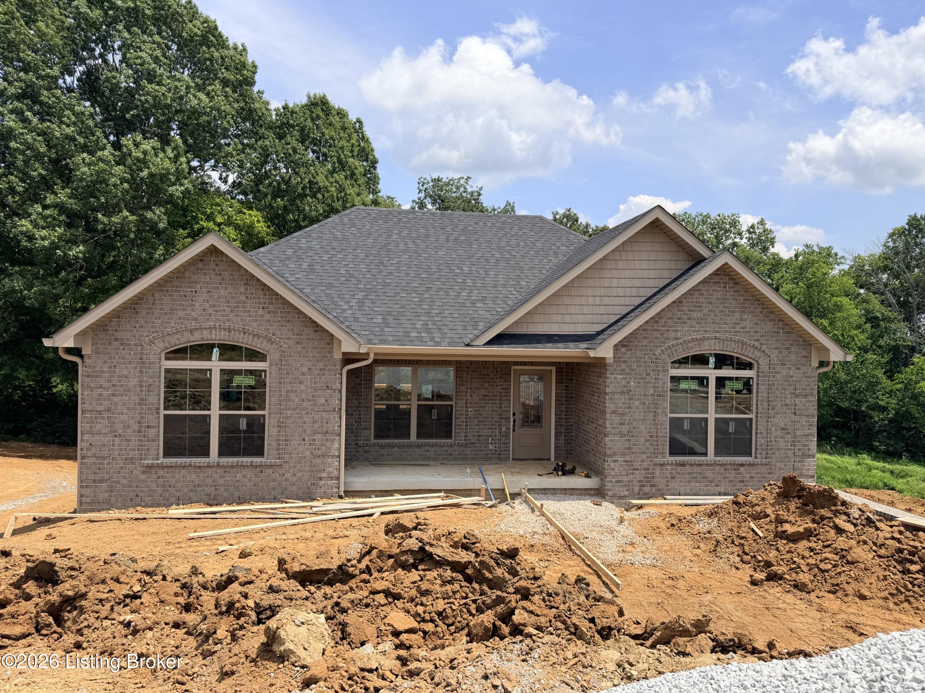 Photo 1 of 1 — 174 New Orleans Ct, Taylorsville, KY 40071