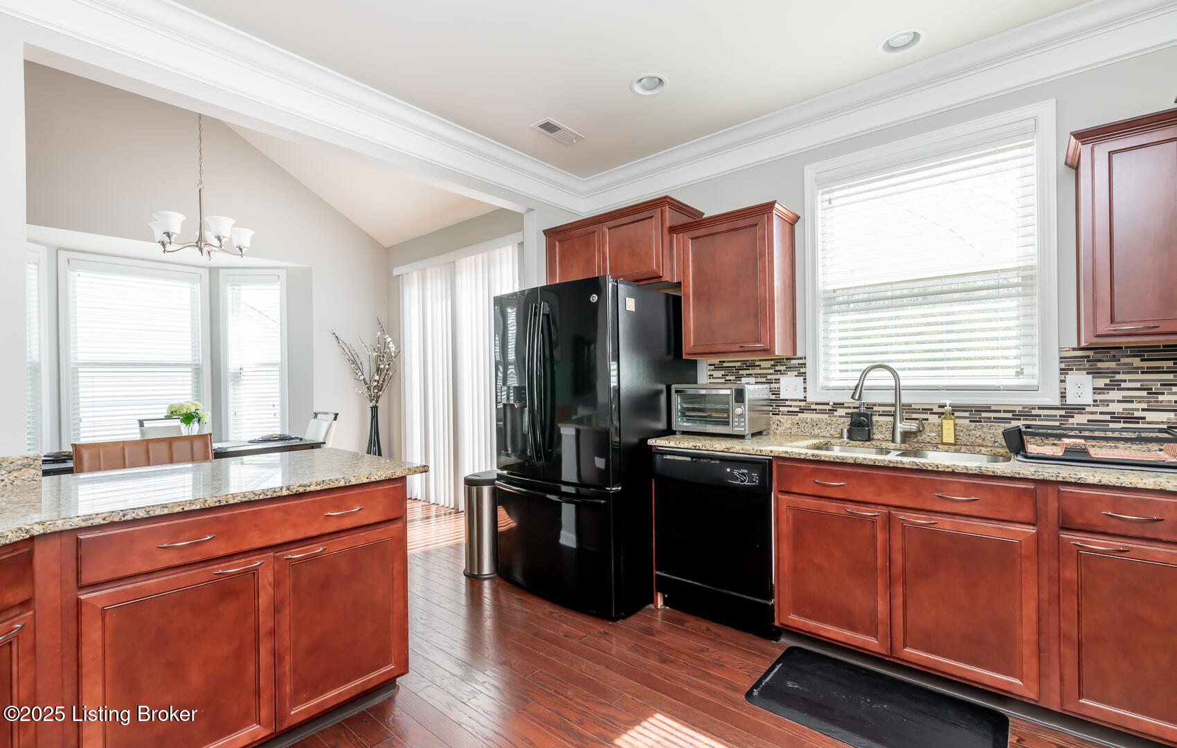 1061 Autumn Crest Ln, Louisville, Pennsylvania image 15