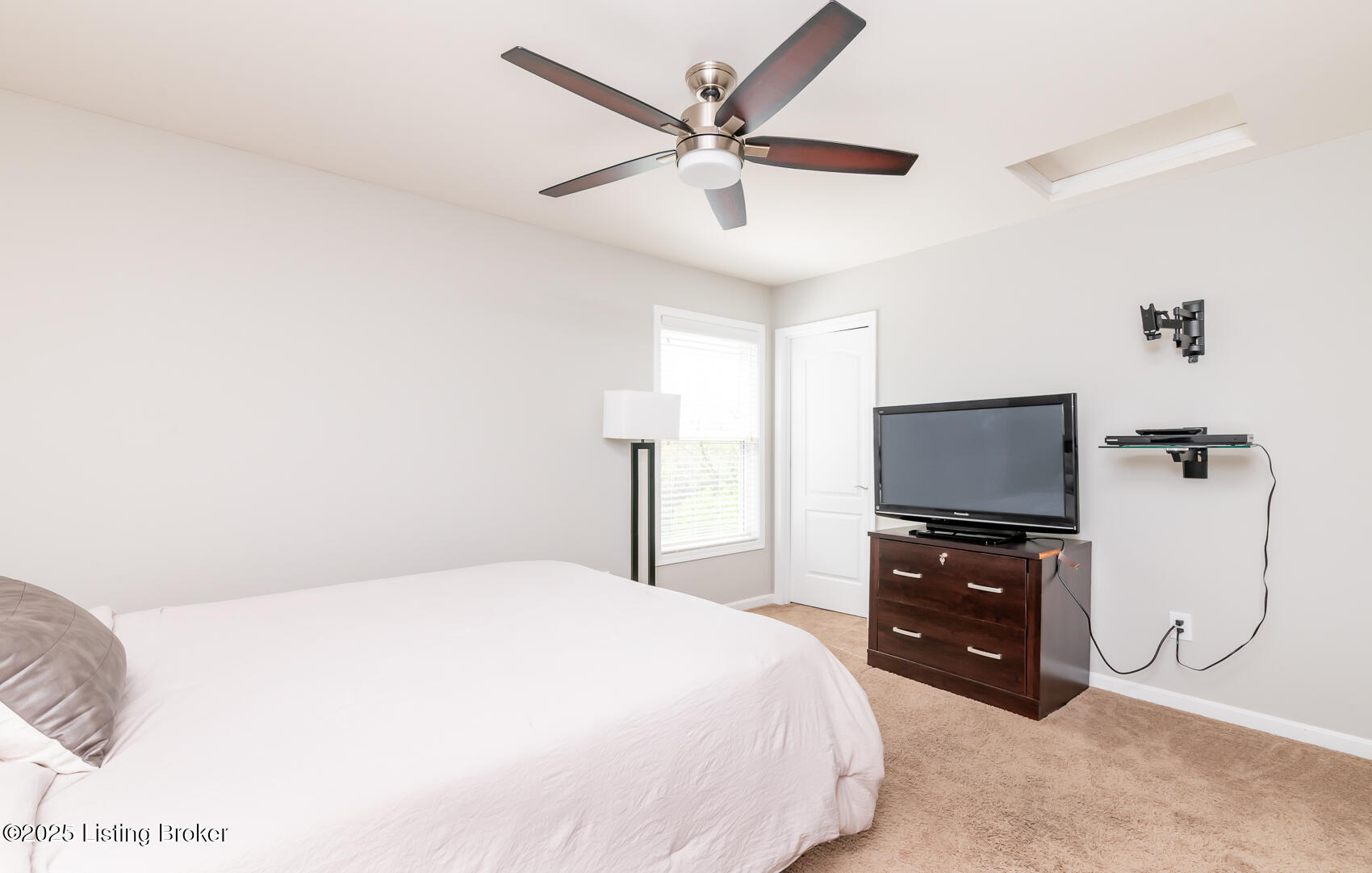 1061 Autumn Crest Ln, Louisville, Pennsylvania image 41