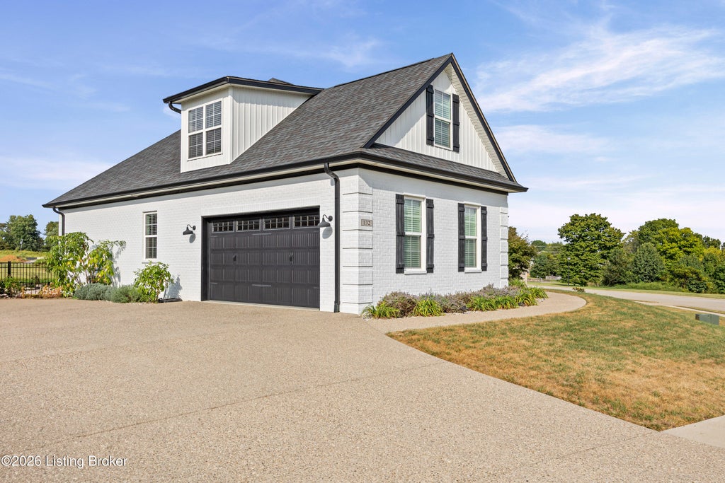 Photo of 132 Winners Cir, Shelbyville, KY 40065 (MLS # 1730080)