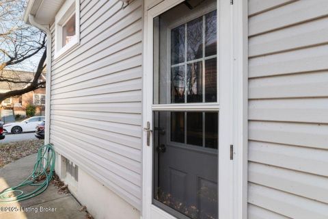 Tiny photo for 2342 Lansdowne Ave, Louisville, KY 40217 (MLS # 1709306)