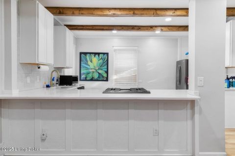 Tiny photo for 2342 Lansdowne Ave, Louisville, KY 40217 (MLS # 1709306)