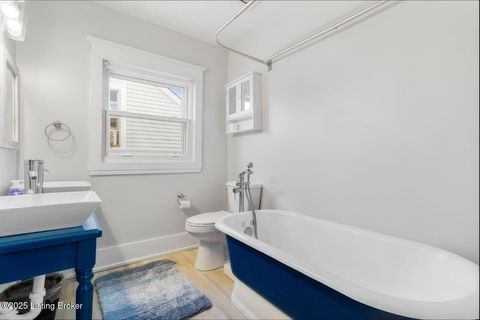 Tiny photo for 2342 Lansdowne Ave, Louisville, KY 40217 (MLS # 1709306)