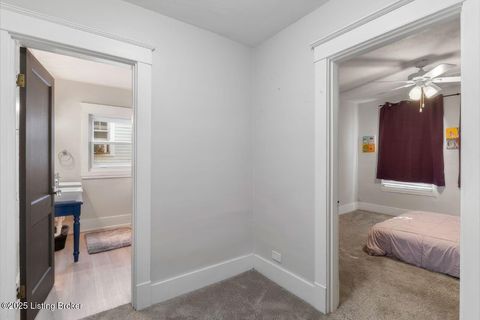 Tiny photo for 2342 Lansdowne Ave, Louisville, KY 40217 (MLS # 1709306)