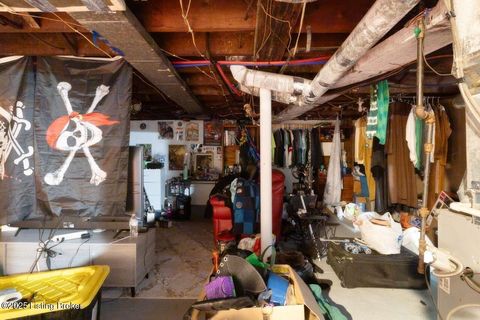 Tiny photo for 2342 Lansdowne Ave, Louisville, KY 40217 (MLS # 1709306)