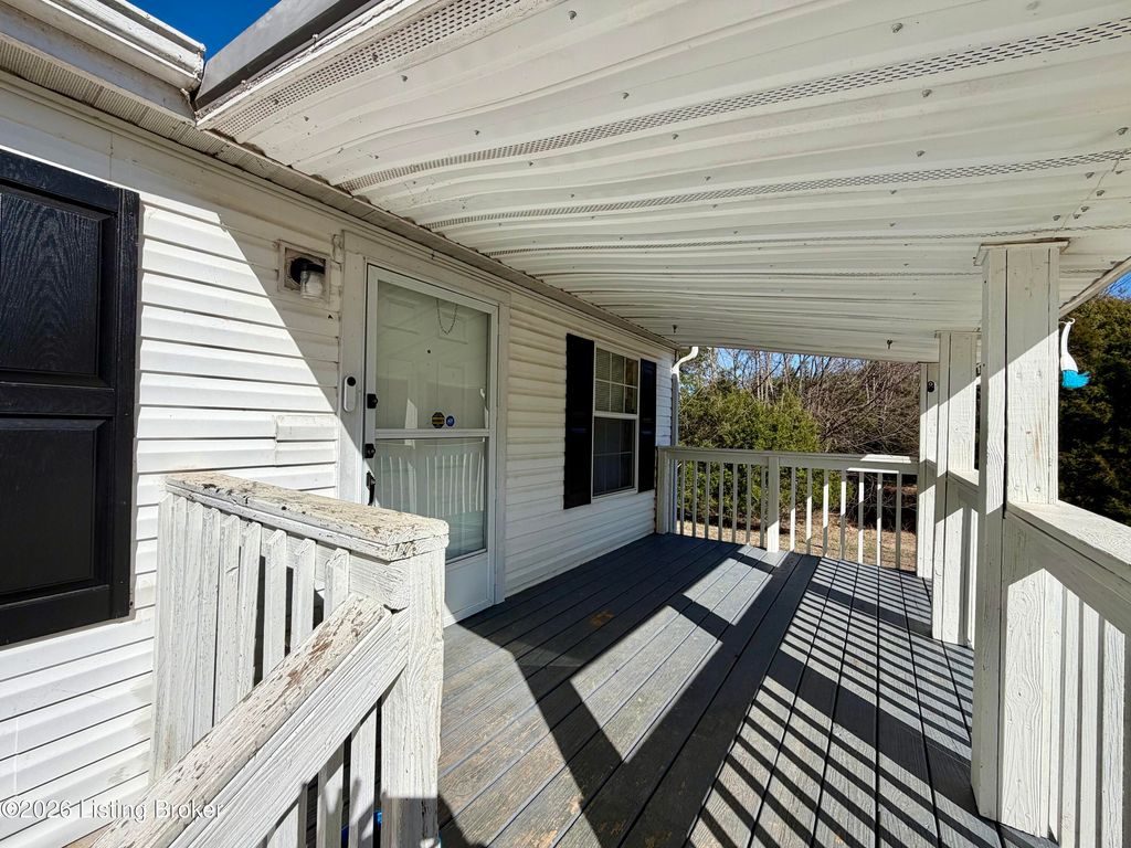 Photo of 1610 Stringtown Rd, Loretto, KY 40037 (MLS # 1709575)