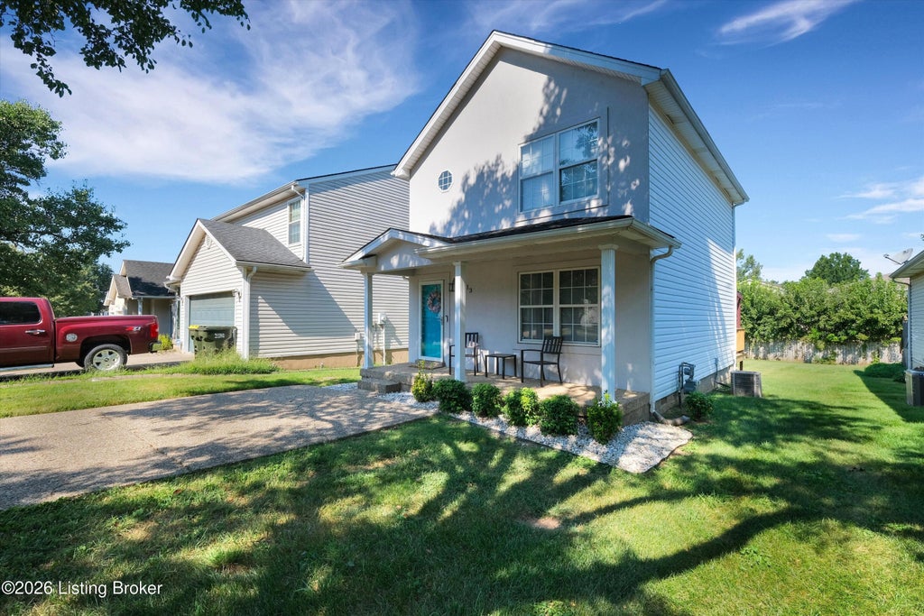 Photo of 4413 Baygarden Ct, Louisville, KY 40245 (MLS # 1728479)