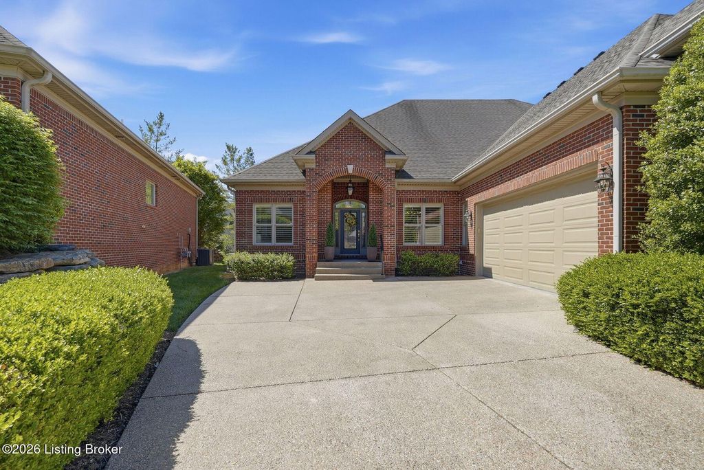 Photo of 14607 Valencia Dr, Louisville, KY 40245 (MLS # 1716437)