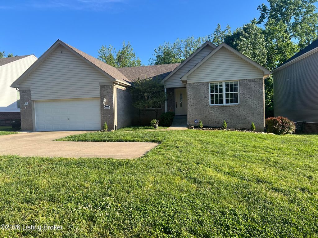 Photo of 6006 Ledgerock Cove Pl, Louisville, KY 40219 (MLS # 1716017)