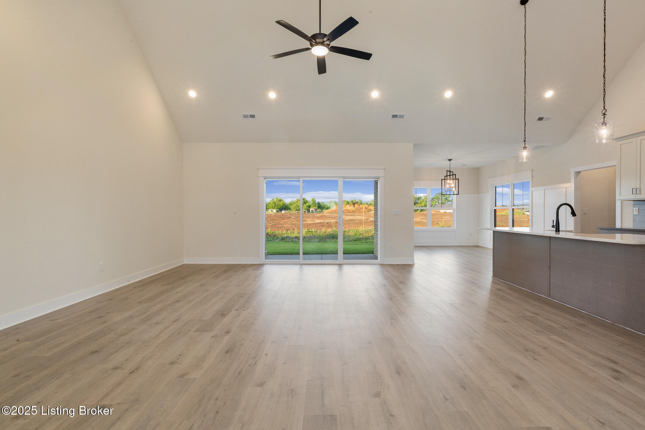 6407 Whispering Way Dr #911, Charlestown, Pennsylvania image 22