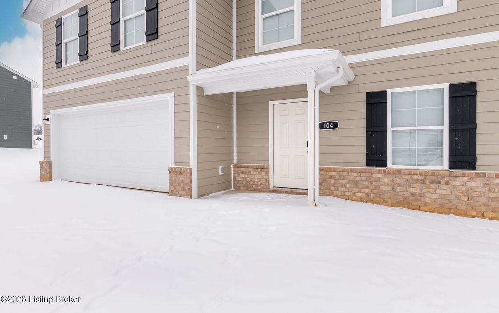 Photo of 104 Cool Creek Ct, Elizabethtown, KY 42701 (MLS # 1708266)