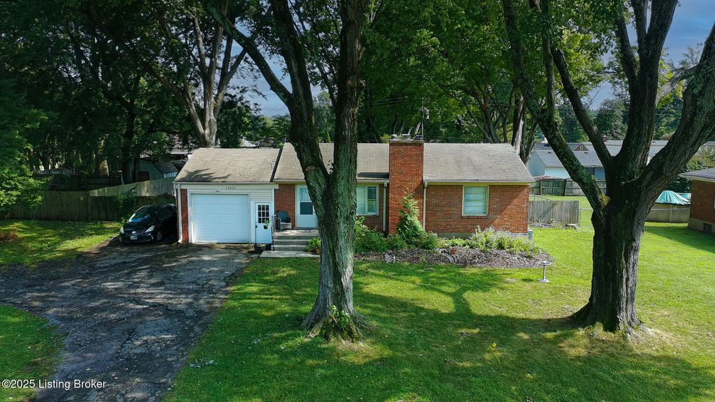 Photo of 10003 3rd Street Rd, Louisville, KY 40272 (MLS # 1704262)