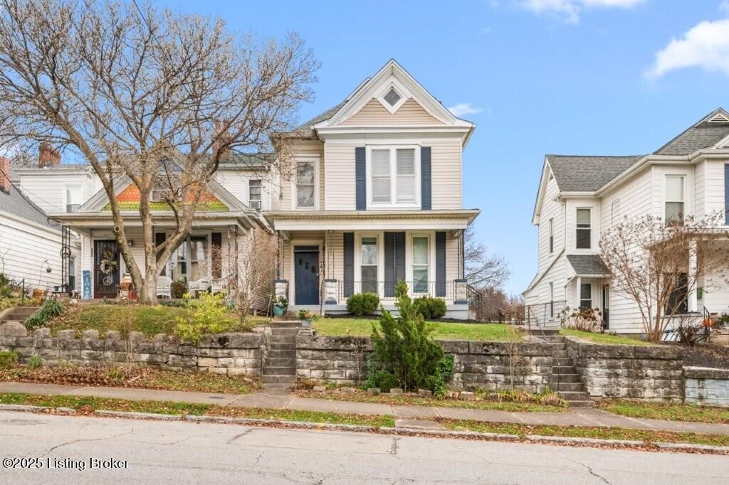 Photo of 125 Pope St, Louisville, KY 40206 (MLS # 1704666)