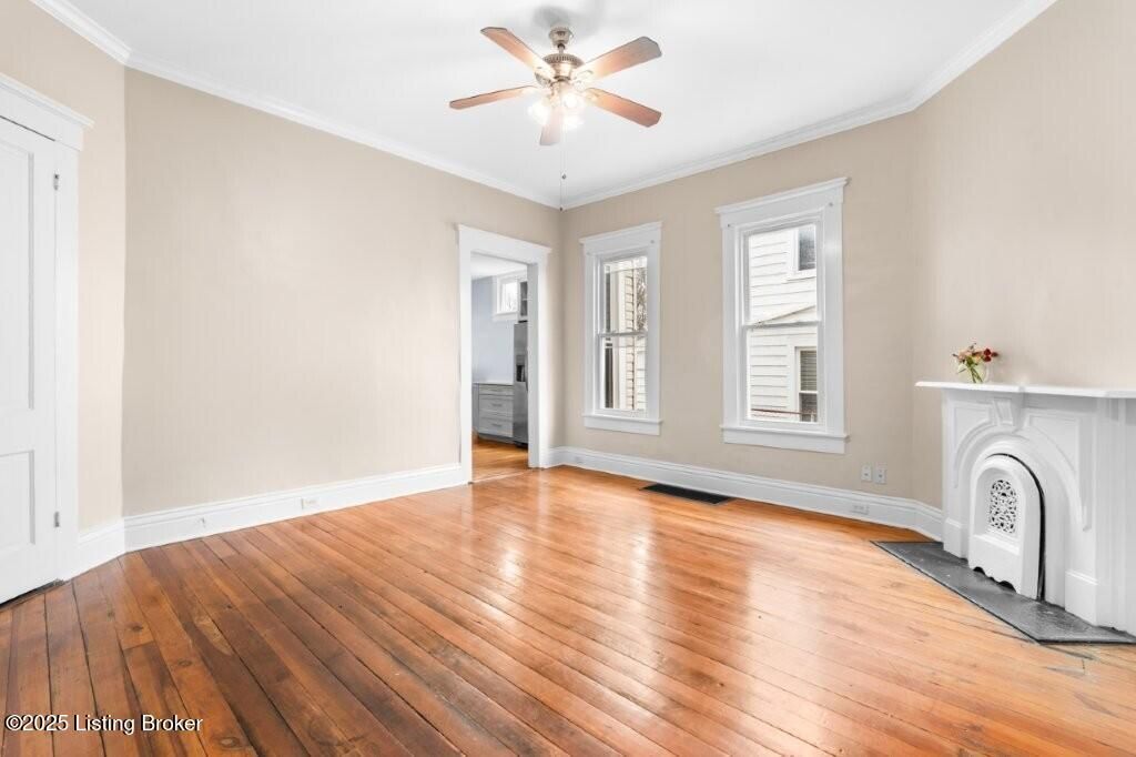 Photo of 125 Pope St, Louisville, KY 40206 (MLS # 1704666)