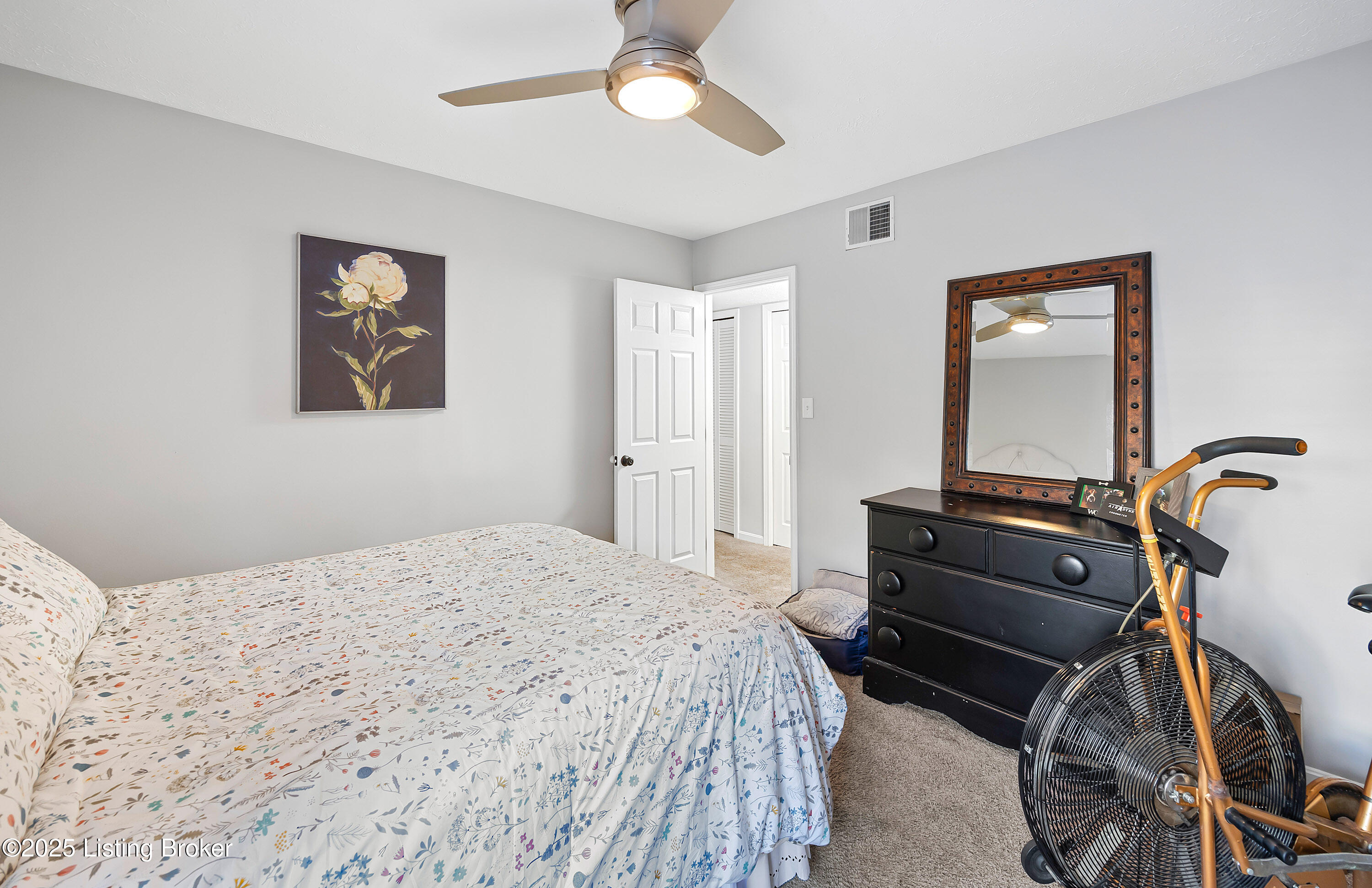 3801 Chamberlain Ln #B, Louisville, Kentucky image 15