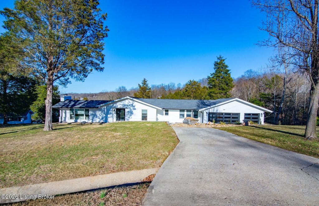 Photo of 210 Blueberry Point, Brandenburg, KY 40108 (MLS # 1714218)