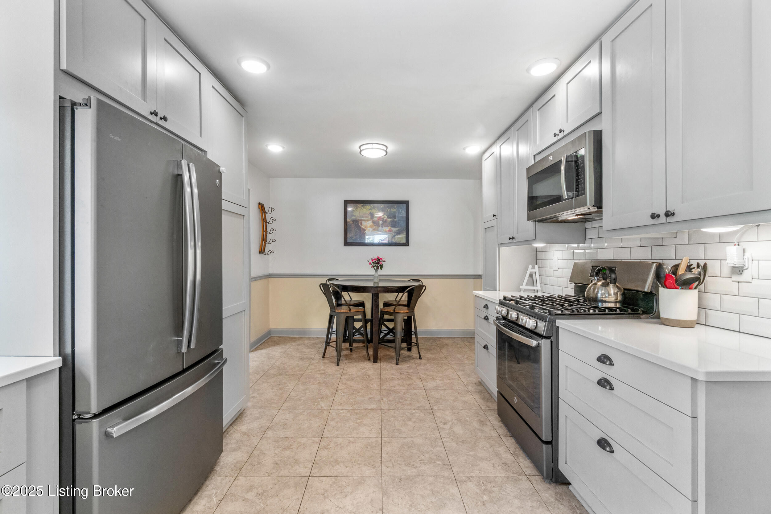5401 Westhall Ave, Louisville, Pennsylvania image 14