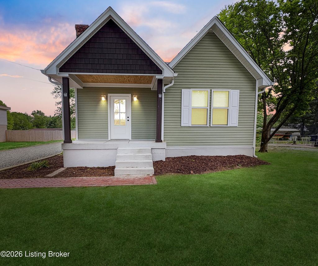 Photo of 7710 Greenwood Rd, Louisville, KY 40258 (MLS # 1715005)