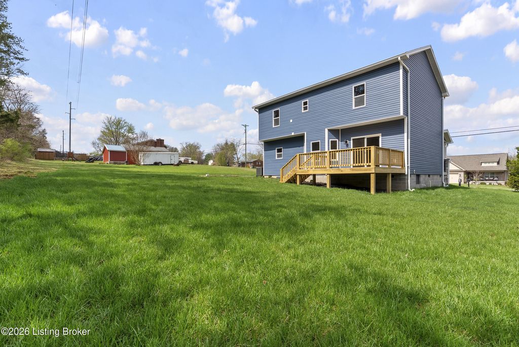Photo of 559 Ford Dr, Mt Washington, KY 40047 (MLS # 1713149)