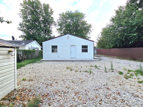 Tiny photo for 2419 Helen Ave, Louisville, KY 40216 (MLS # 1729392)