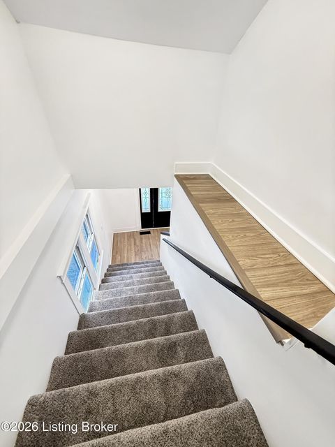 Tiny photo for 237 Glendora Ave, Louisville, KY 40212 (MLS # 1709429)