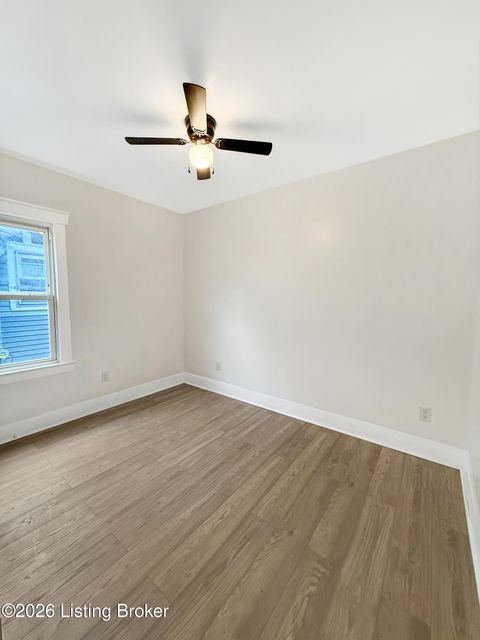 Tiny photo for 237 Glendora Ave, Louisville, KY 40212 (MLS # 1709429)