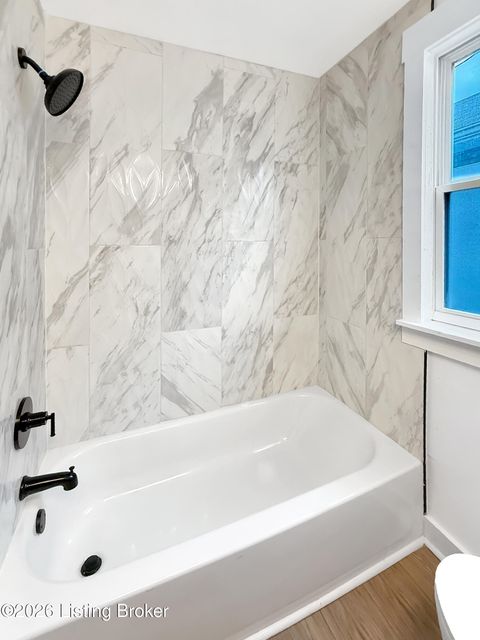 Tiny photo for 237 Glendora Ave, Louisville, KY 40212 (MLS # 1709429)