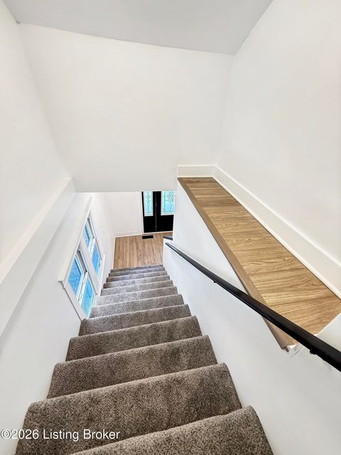 Tiny photo for 237 Glendora Ave, Louisville, KY 40212 (MLS # 1709429)