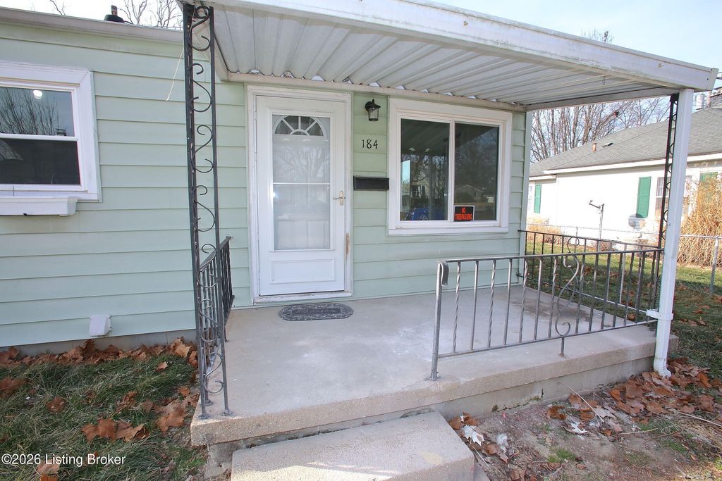 Photo of 184 Keith St, Scottsburg, IN 47170 (MLS # 1707930)