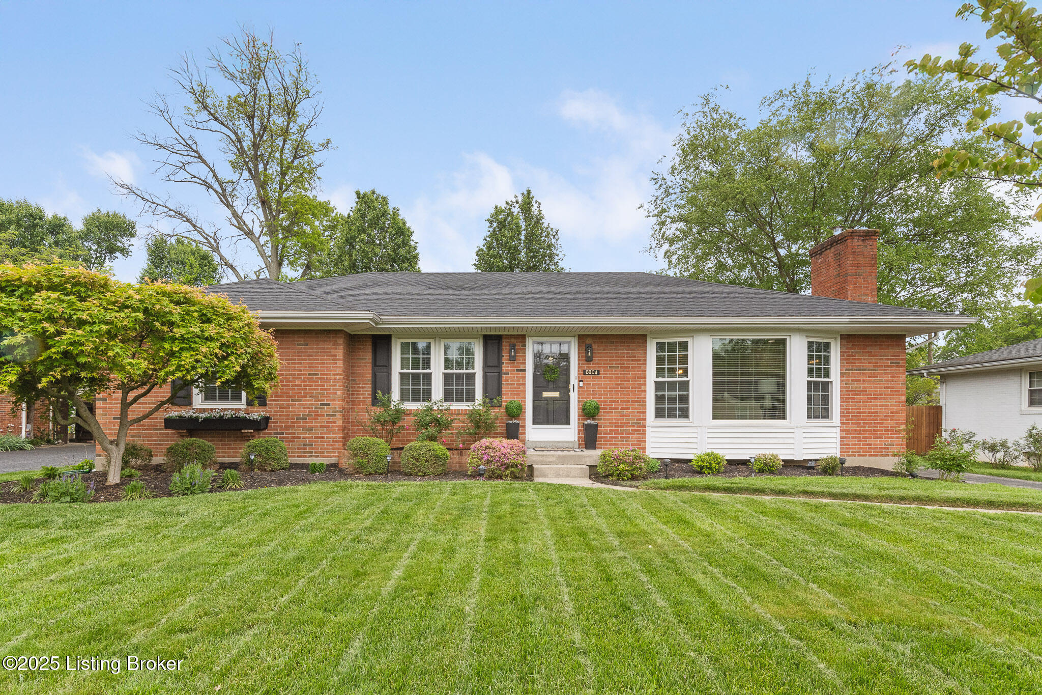 6804 Dartmoor Dr, Louisville, Pennsylvania image 1