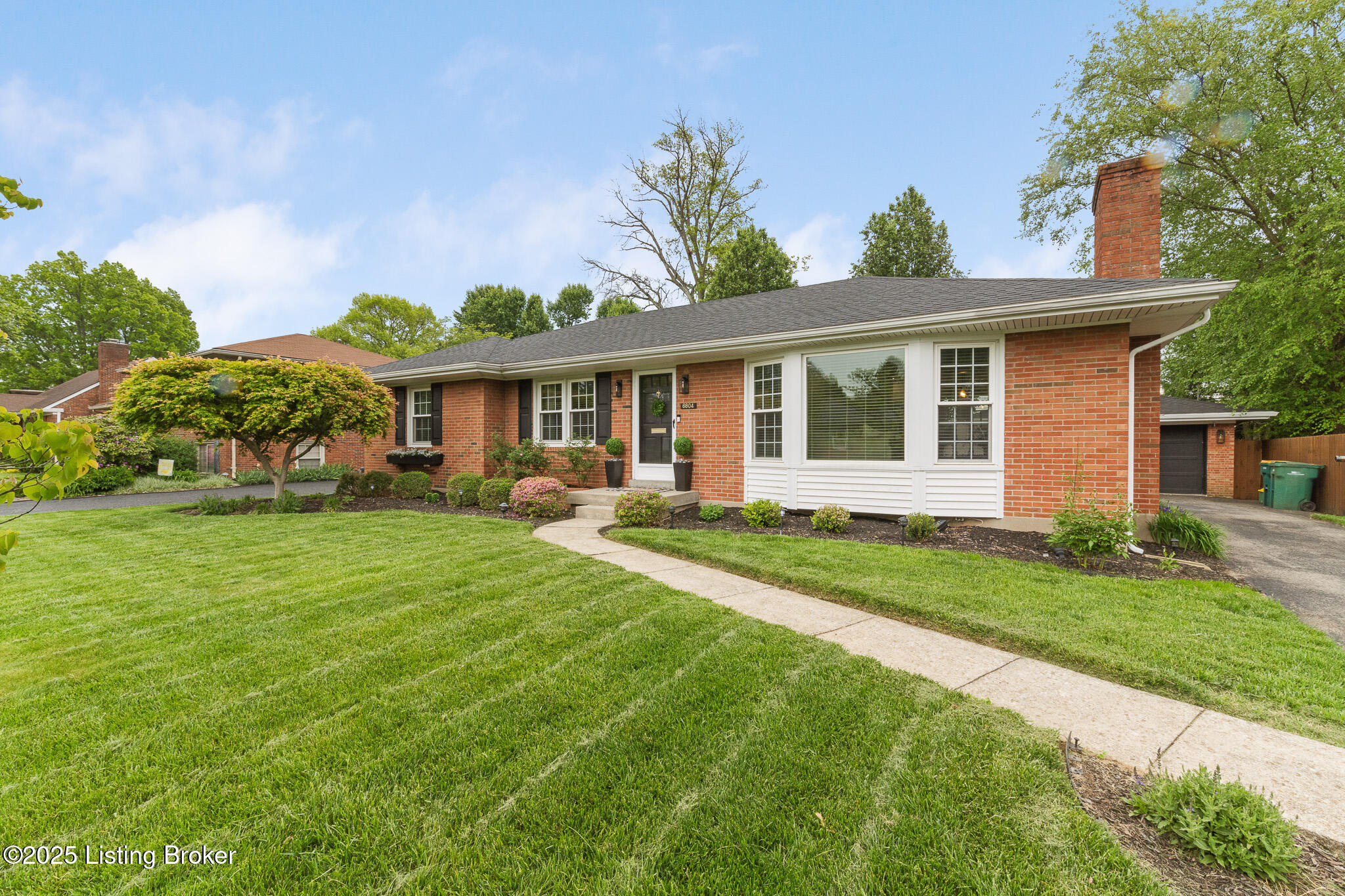 6804 Dartmoor Dr, Louisville, Pennsylvania image 3