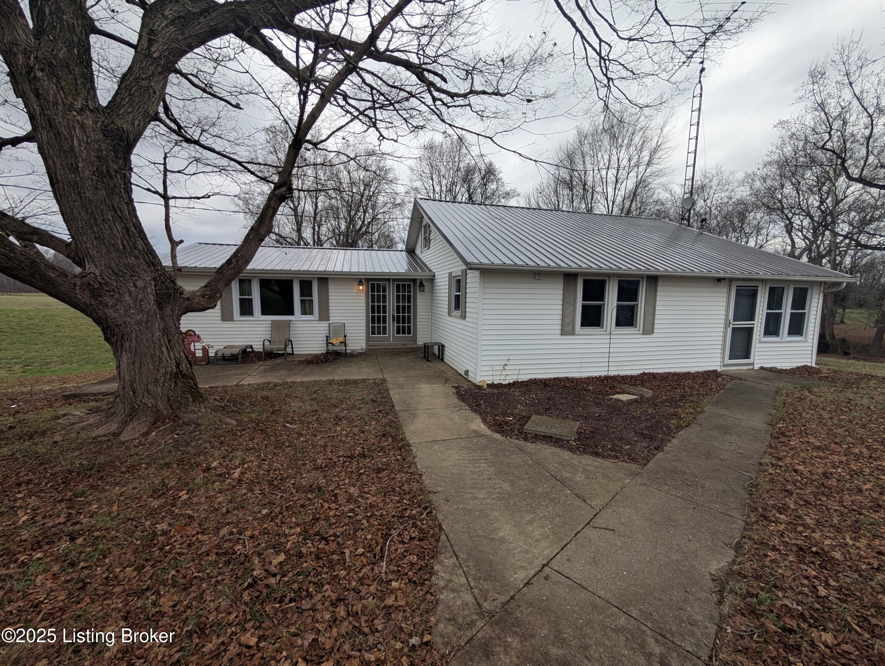 6608 S Saluda Paynesville Rd, Hanover, Indiana image 1