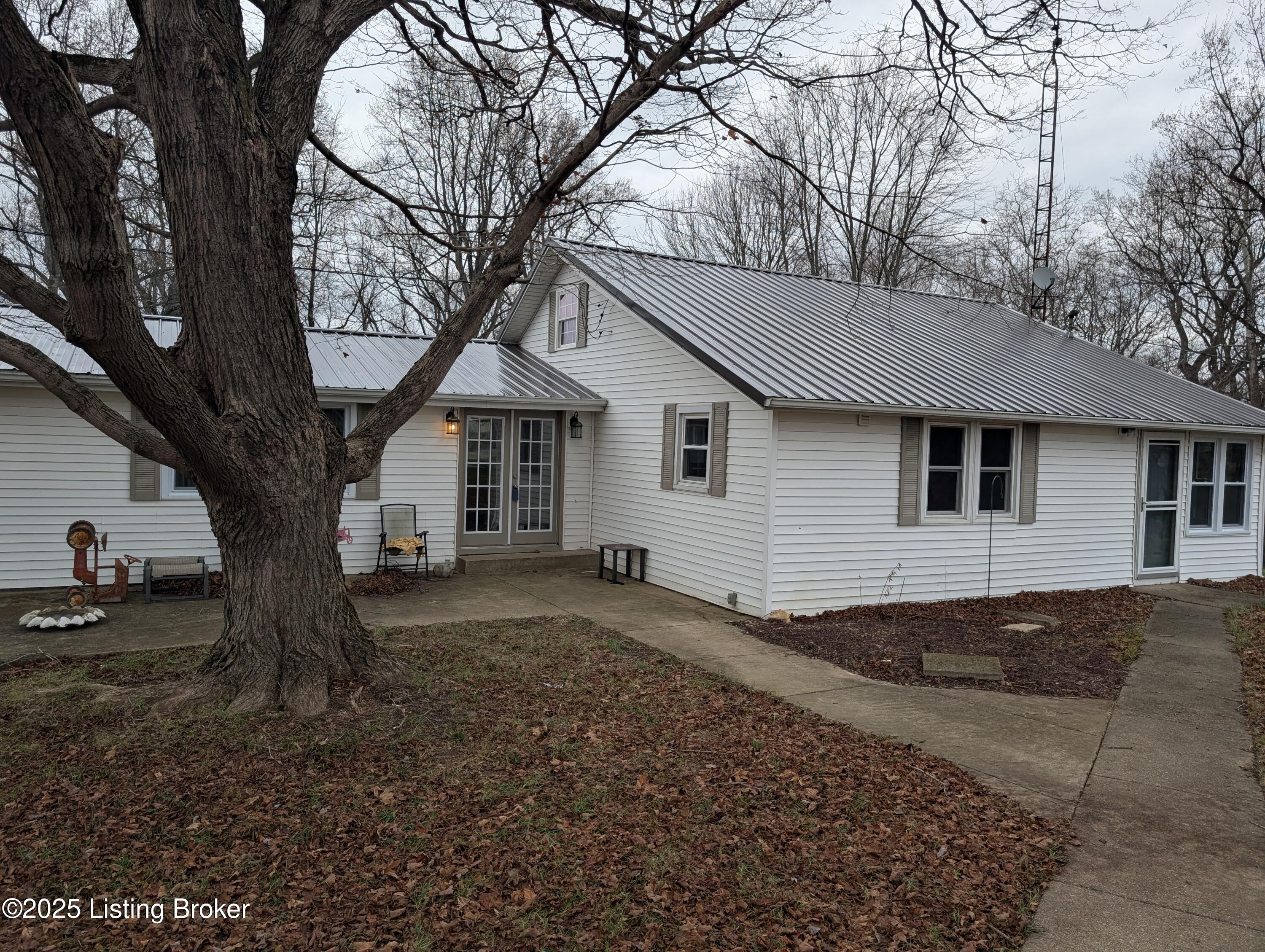 6608 S Saluda Paynesville Rd, Hanover, Indiana image 40