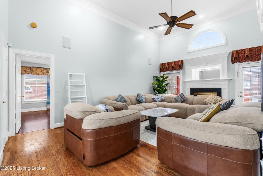 Photo of 13104 Willow Forest Dr, Louisville, KY 40245 (MLS # 1705307)