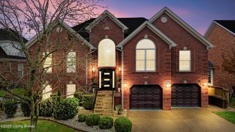 Photo of 13104 Willow Forest Dr, Louisville, KY 40245 (MLS # 1705307)